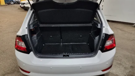 Skoda Fabia photo-13